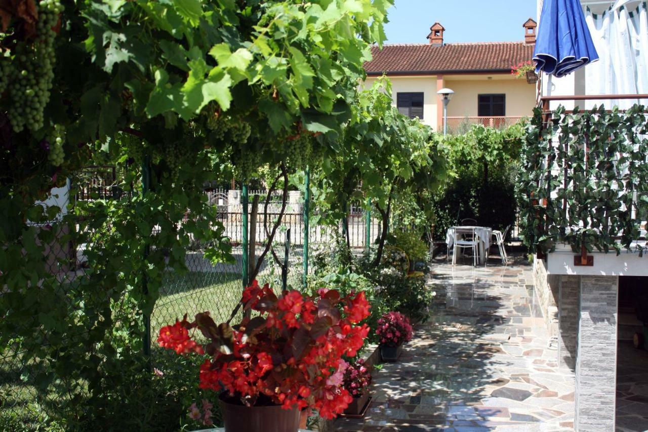 Apartment Vera Umag Kültér fotó